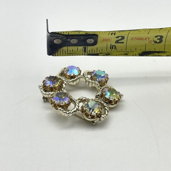 Vintage Kramer Brooch Circular Lavender Aurora Borealis Rhinestones Gold Tone - Picture 7 of 7